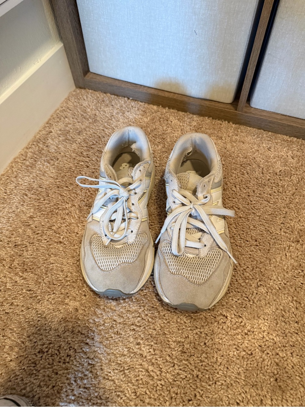 New balance shoes women